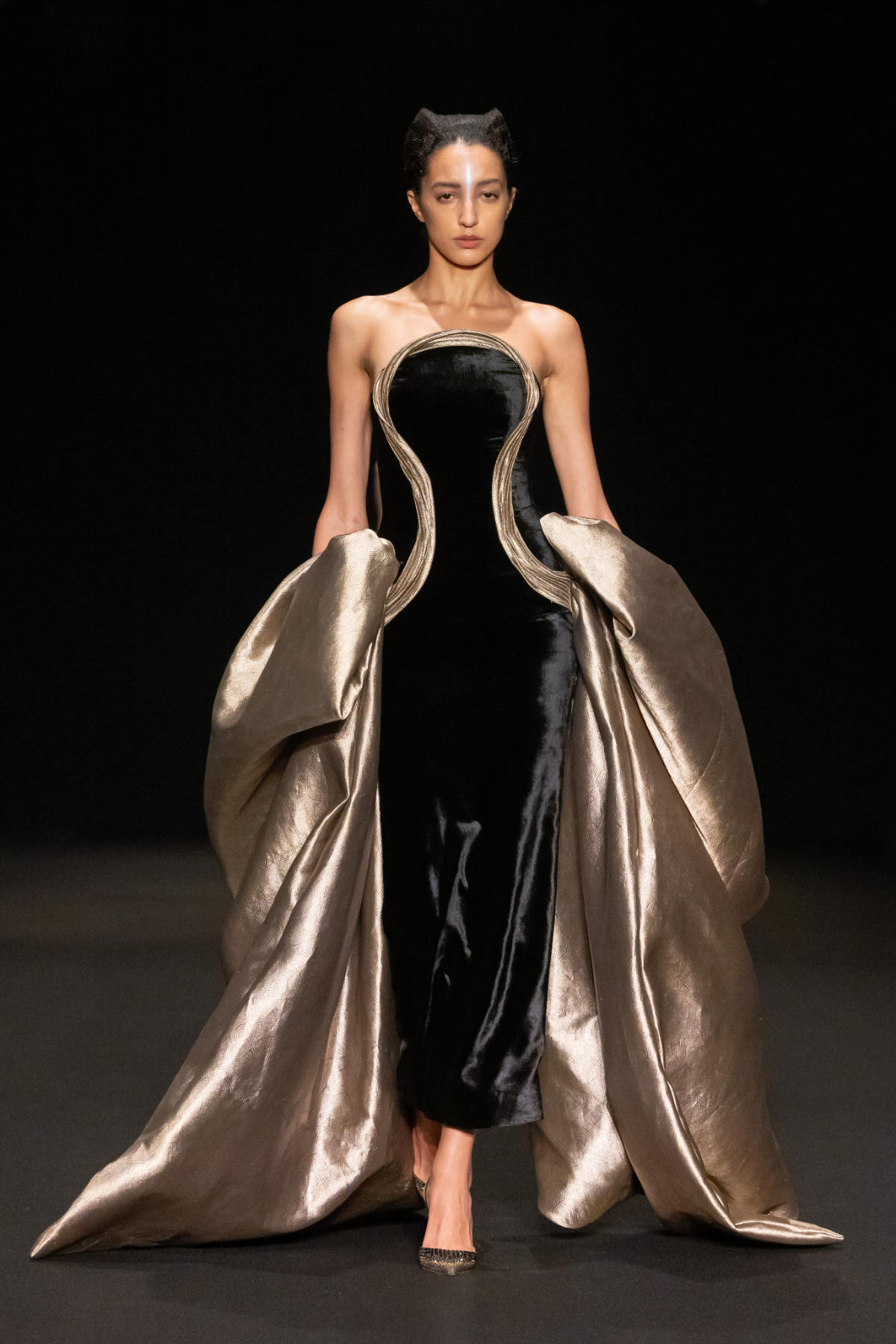 Gaurav Gupta Presents His New Haute Couture Spring/Summer 2025 Collection: Across The Flame