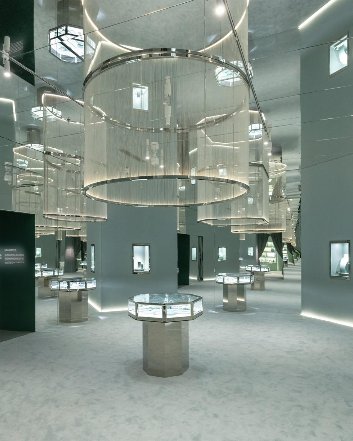 King Of Diamonds: Graff Celebrated 65 Years With Infinity Tiara