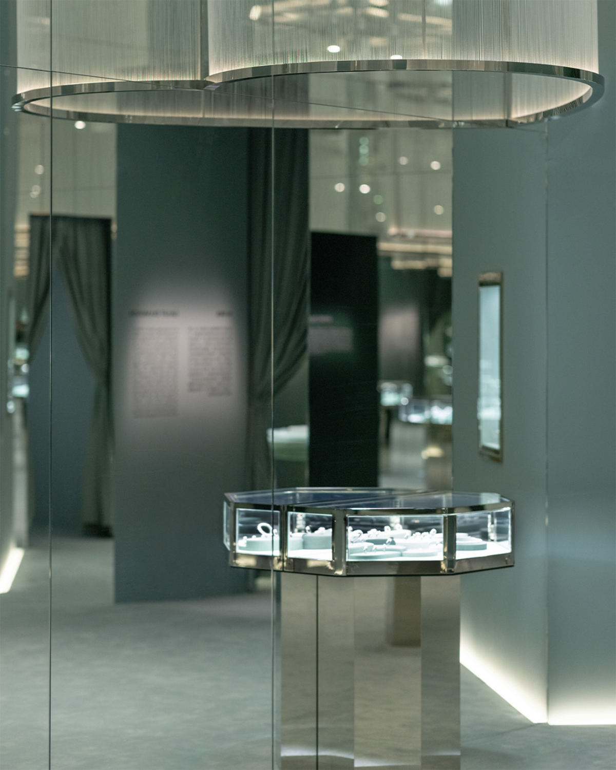 King Of Diamonds: Graff Celebrated 65 Years With Infinity Tiara