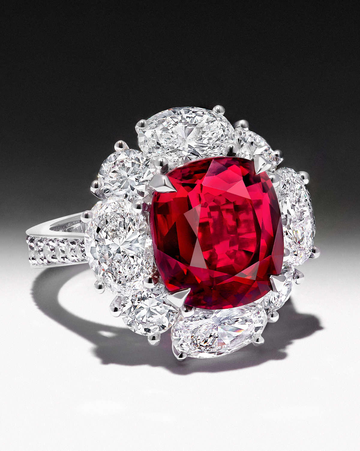 Every Wish Come True: Graff Unveils Its 2025 Festive Campaign, “I Wish”