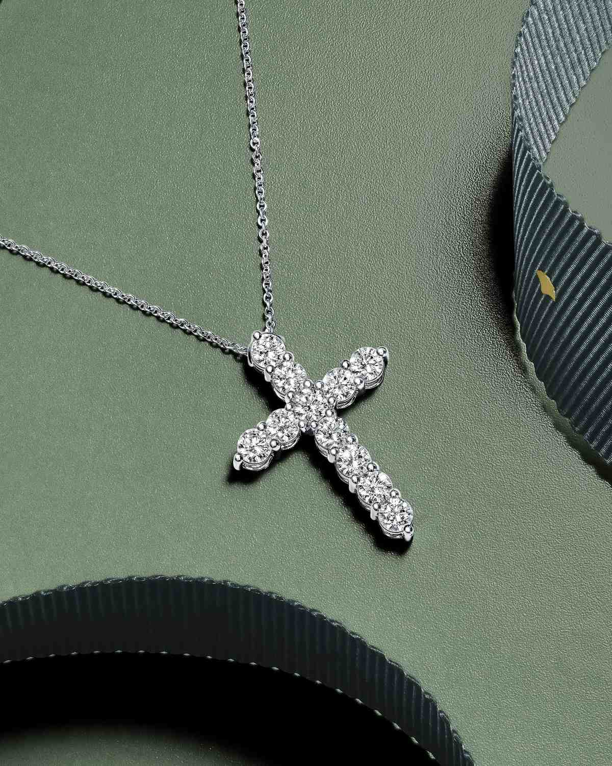 Every Wish Come True: Graff Unveils Its 2025 Festive Campaign, “I Wish”