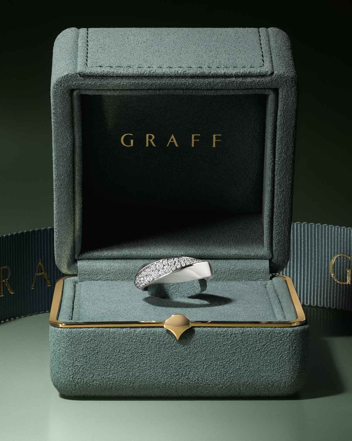 Every Wish Come True: Graff Unveils Its 2025 Festive Campaign, “I Wish”