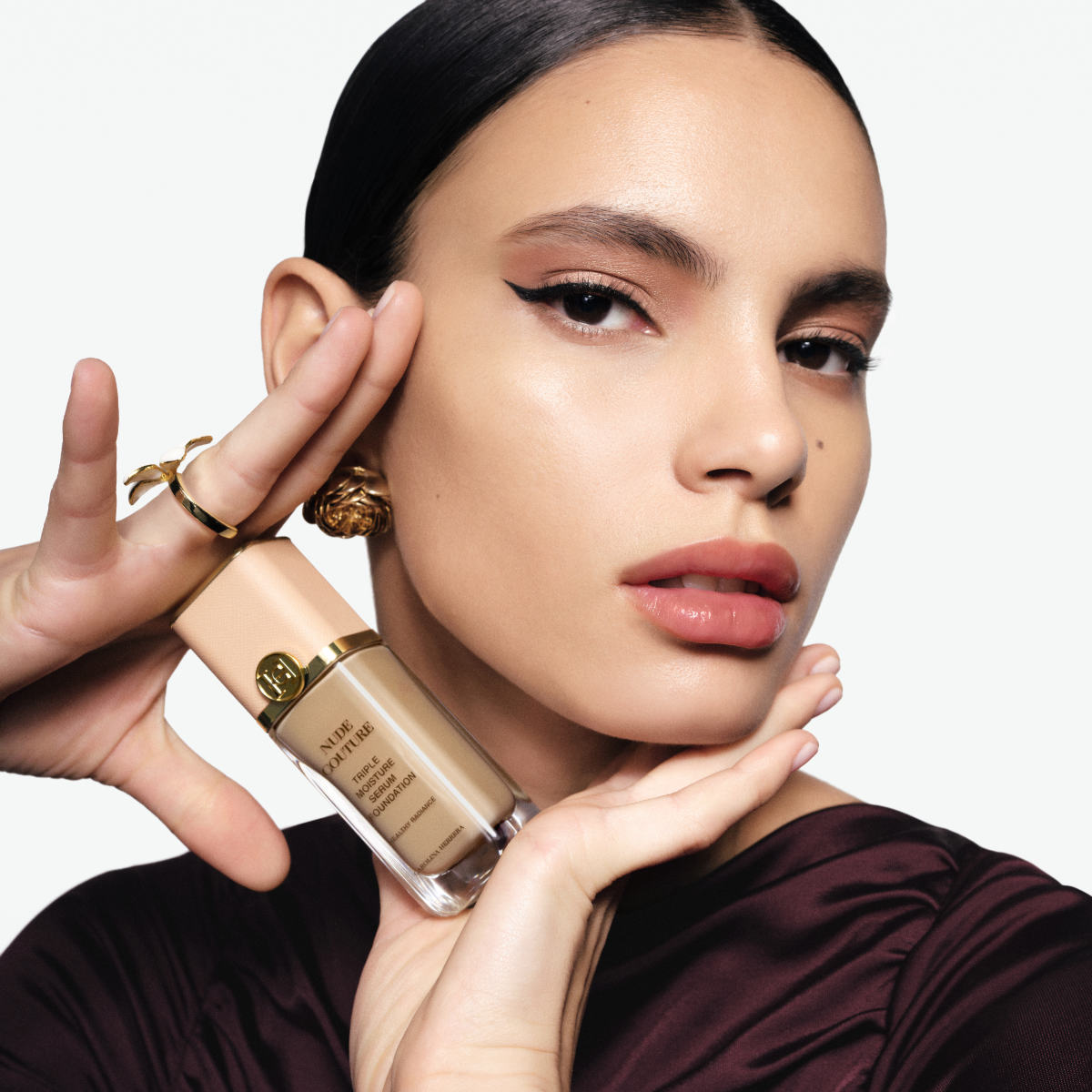 Carolina Herrera Beauty Elevates The Art Of Complexion With Two New Nude Couture Icons