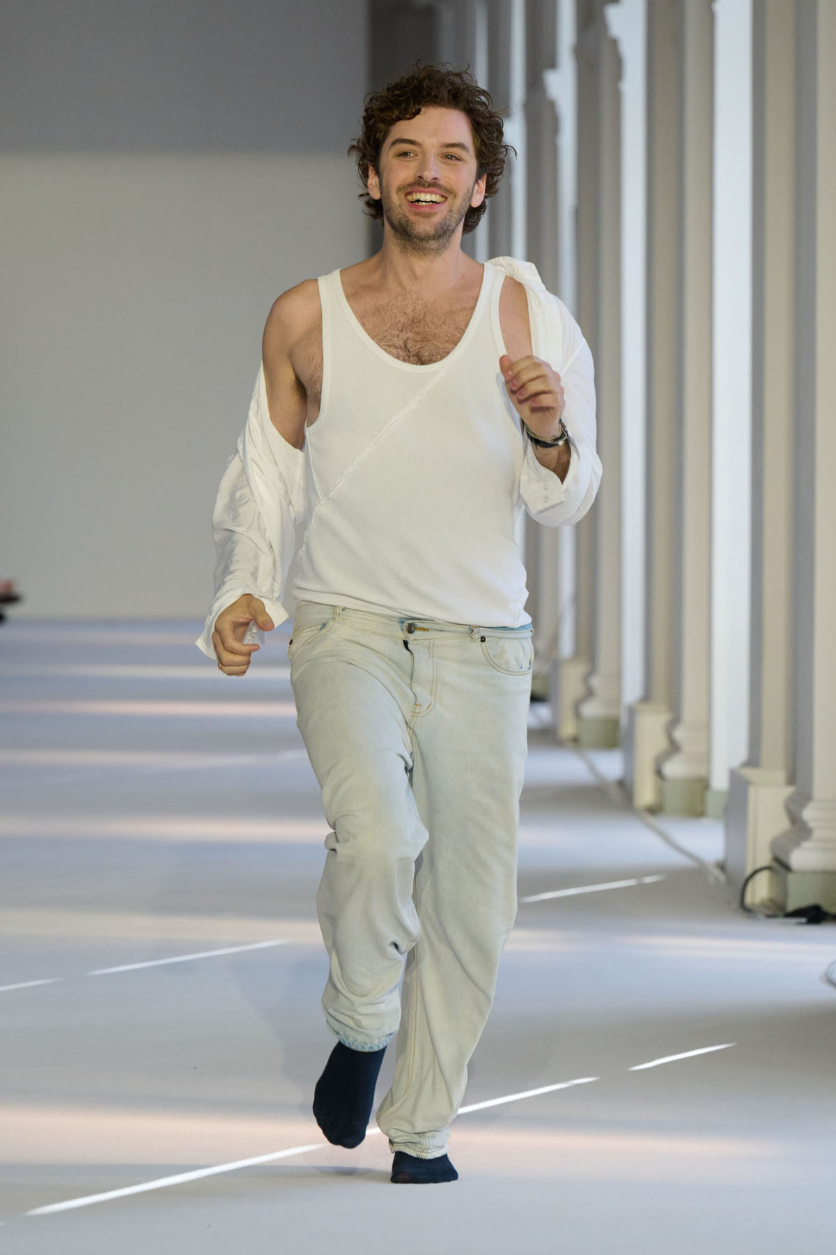 Ioannes Presents His New Fall/Winter 2025 Collection: Better Grow Thorns Than Thicker Skin