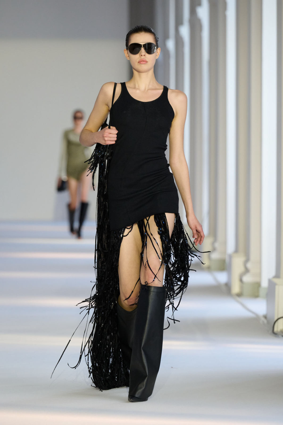 Ioannes Presents His New Fall/Winter 2025 Collection: Better Grow Thorns Than Thicker Skin