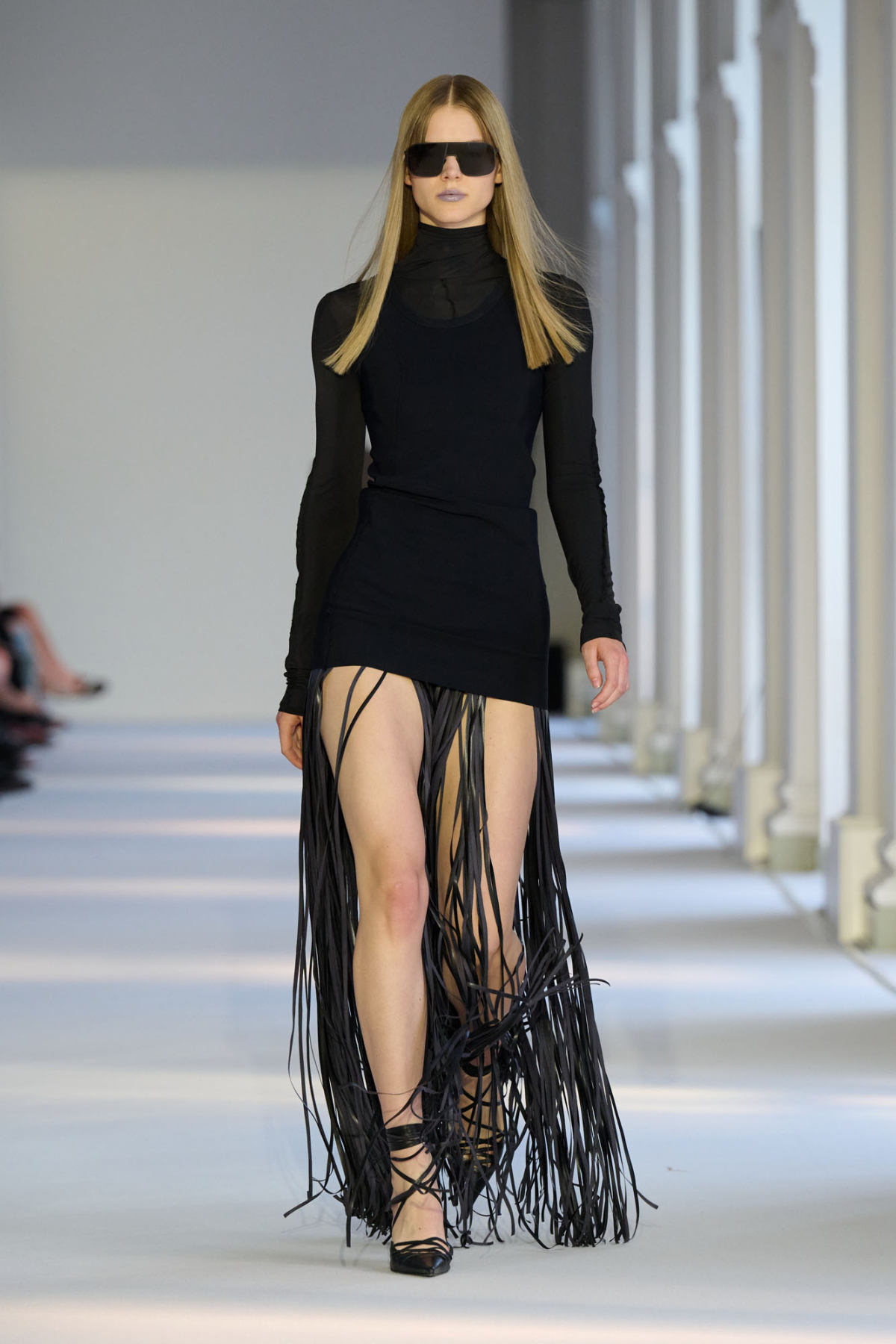Ioannes Presents His New Fall/Winter 2025 Collection: Better Grow Thorns Than Thicker Skin