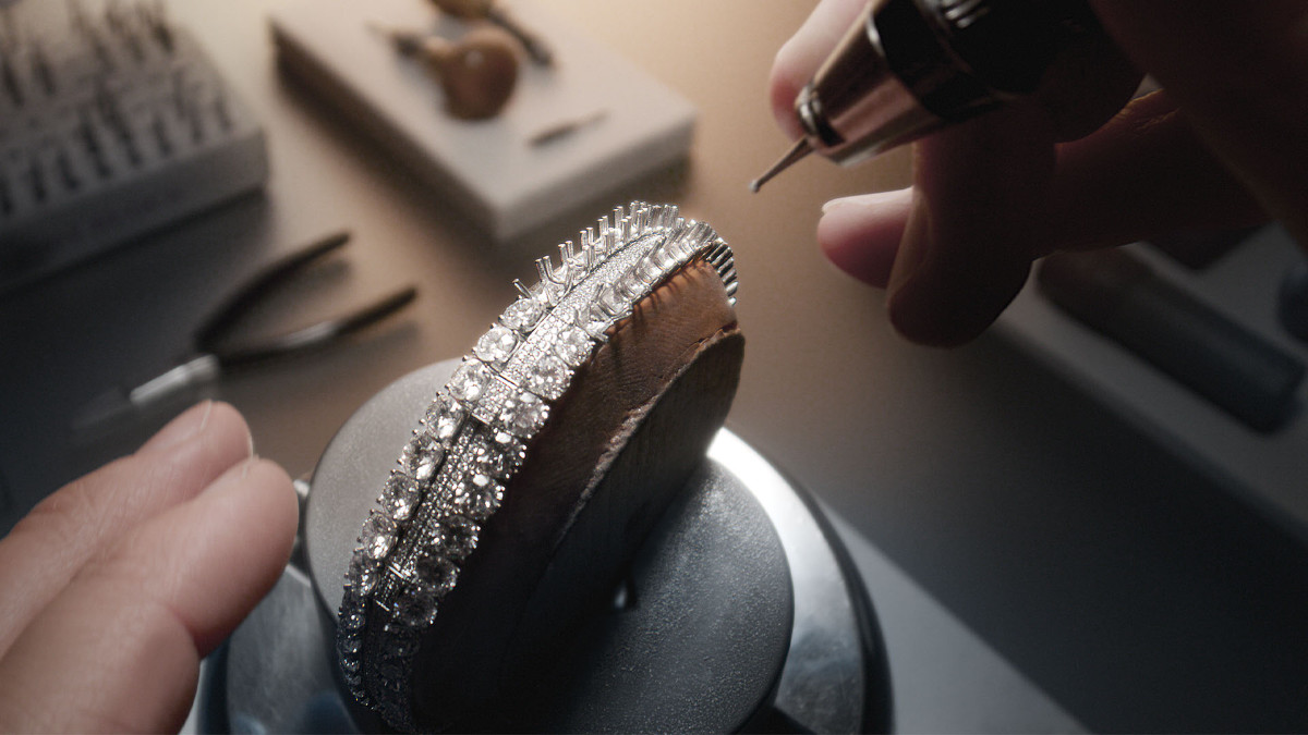 Jaeger-LeCoultre Presents Its New High Jewellery 101 Secrets Watch