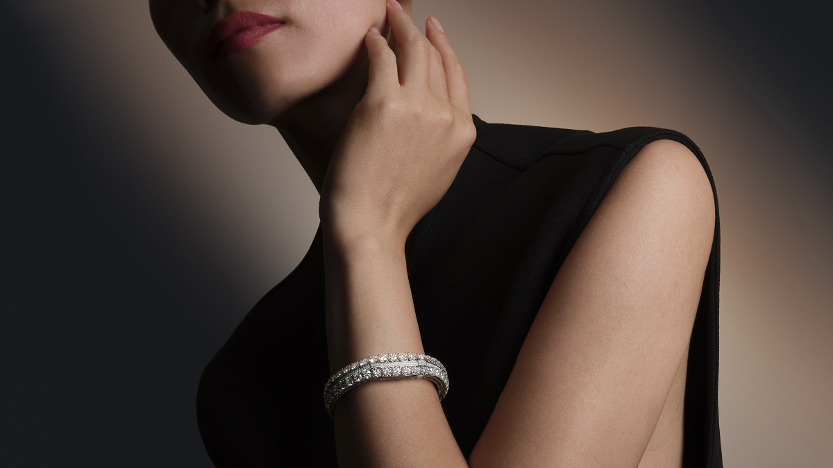 Jaeger-LeCoultre Presents Its New High Jewellery 101 Secrets Watch