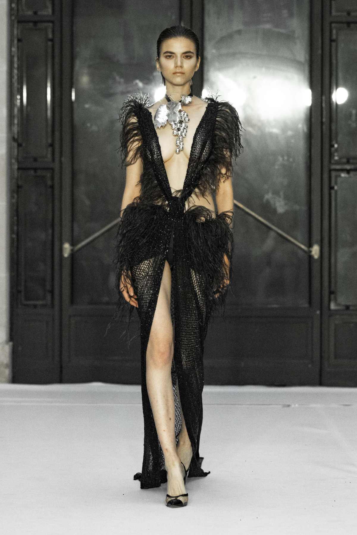 Juana Martín Presents Her New Haute Couture Fall/Winter 2024-25 Collection: Pared De Cal