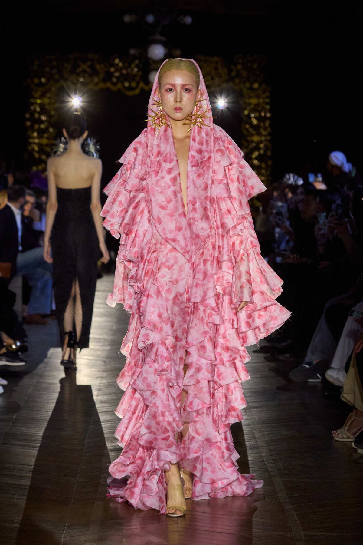 Juana Martín Presents Her New Haute Couture Fall-Winter 2025-26 Collection: Fervor