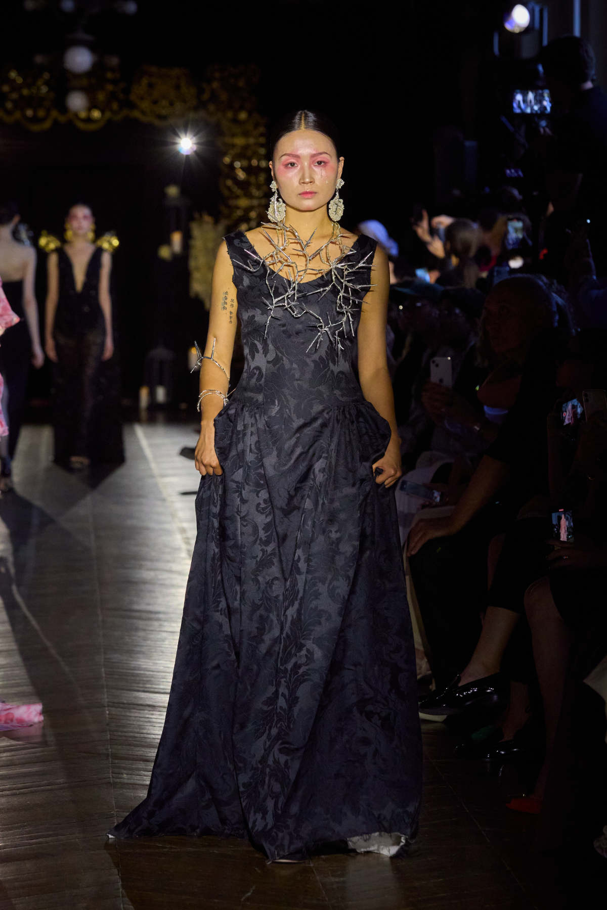 Juana Martín Presents Her New Haute Couture Fall-Winter 2025-26 Collection: Fervor