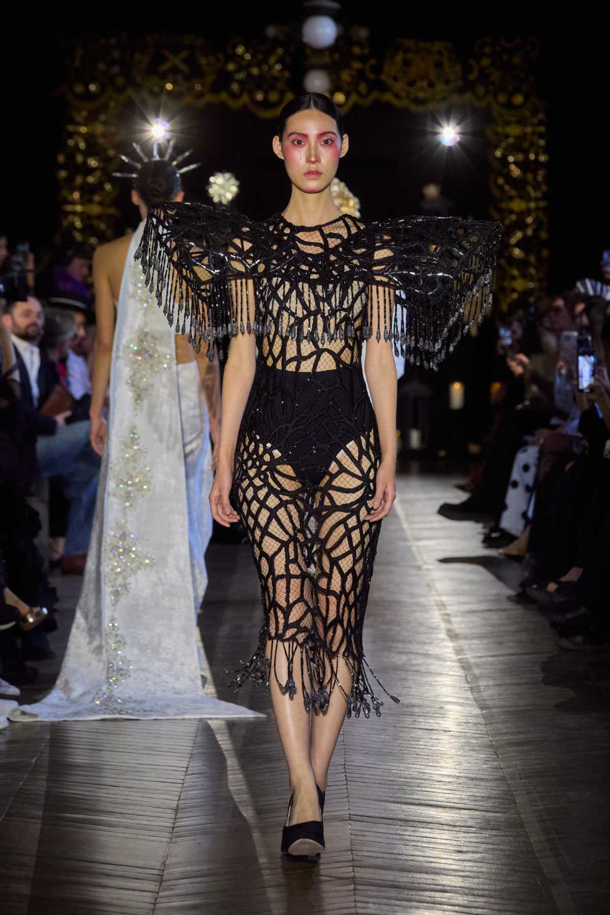 Juana Martín Presents Her New Haute Couture Fall-Winter 2025-26 Collection: Fervor