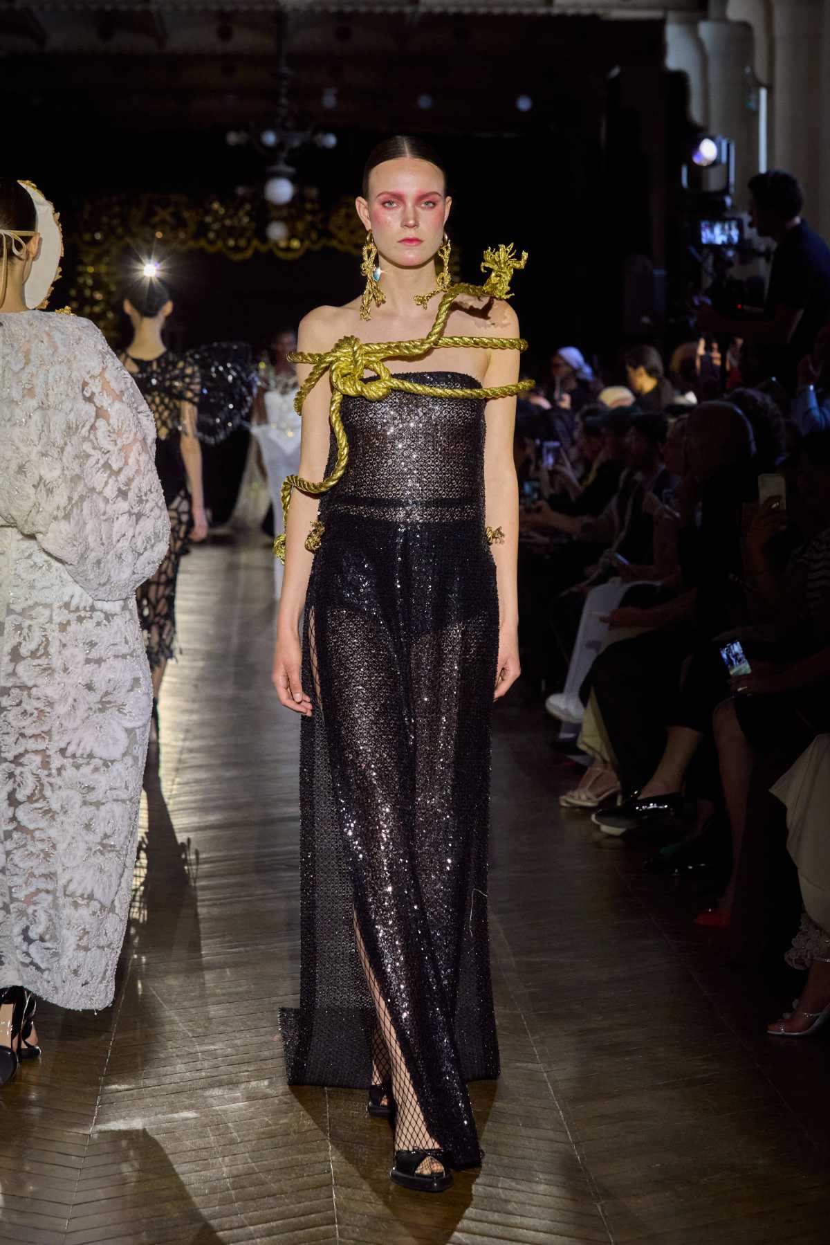 Juana Martín Presents Her New Haute Couture Fall-Winter 2025-26 Collection: Fervor
