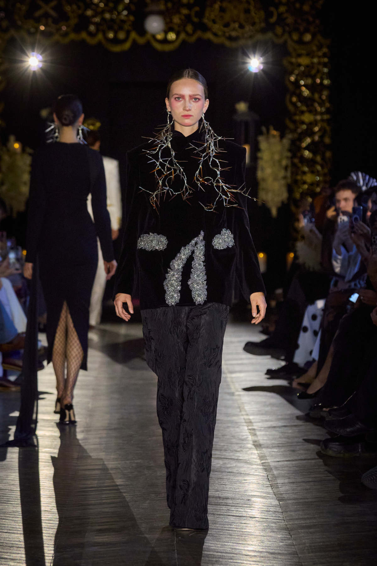 Juana Martín Presents Her New Haute Couture Fall-Winter 2025-26 Collection: Fervor
