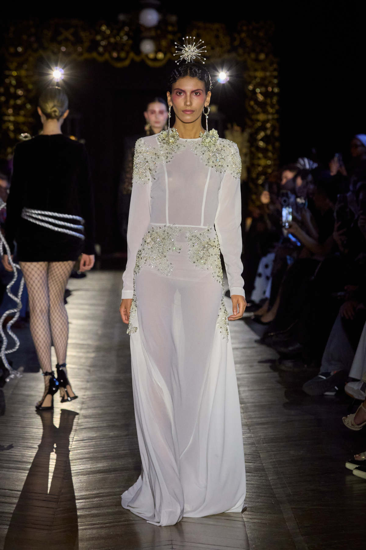Juana Martín Presents Her New Haute Couture Fall-Winter 2025-26 Collection: Fervor
