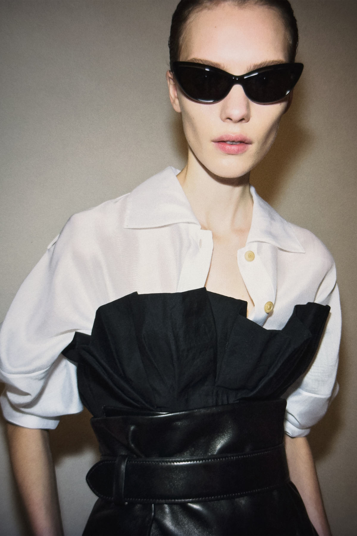 KHAITE Pre-Fall 2026: Twisted Elegance & Raw Femininity