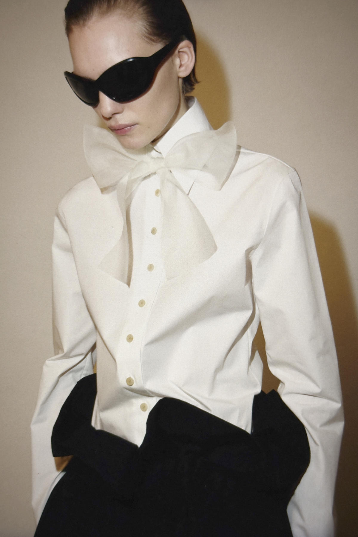 KHAITE Pre-Fall 2026: Twisted Elegance & Raw Femininity