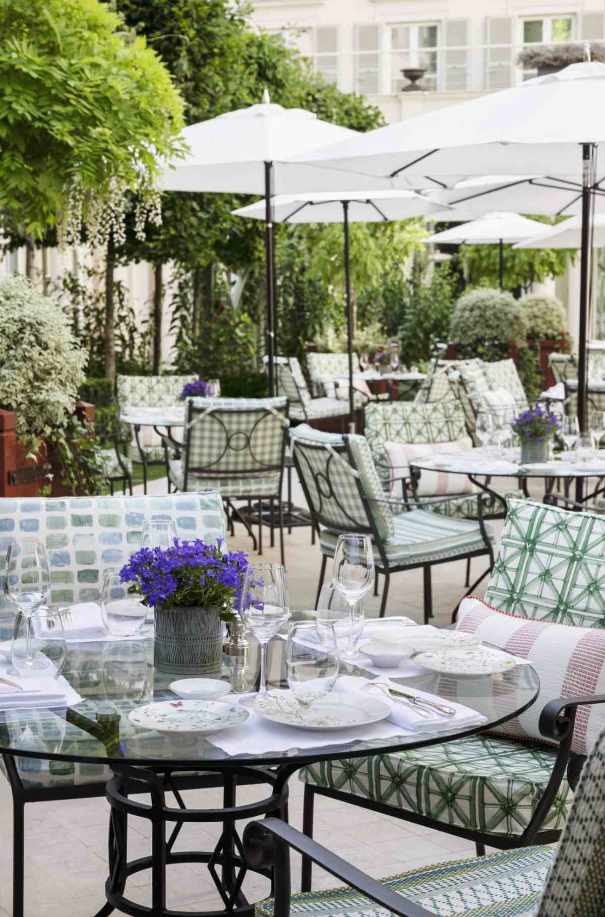 Le Bristol Paris Reopens Its Le Jardin Français Garden