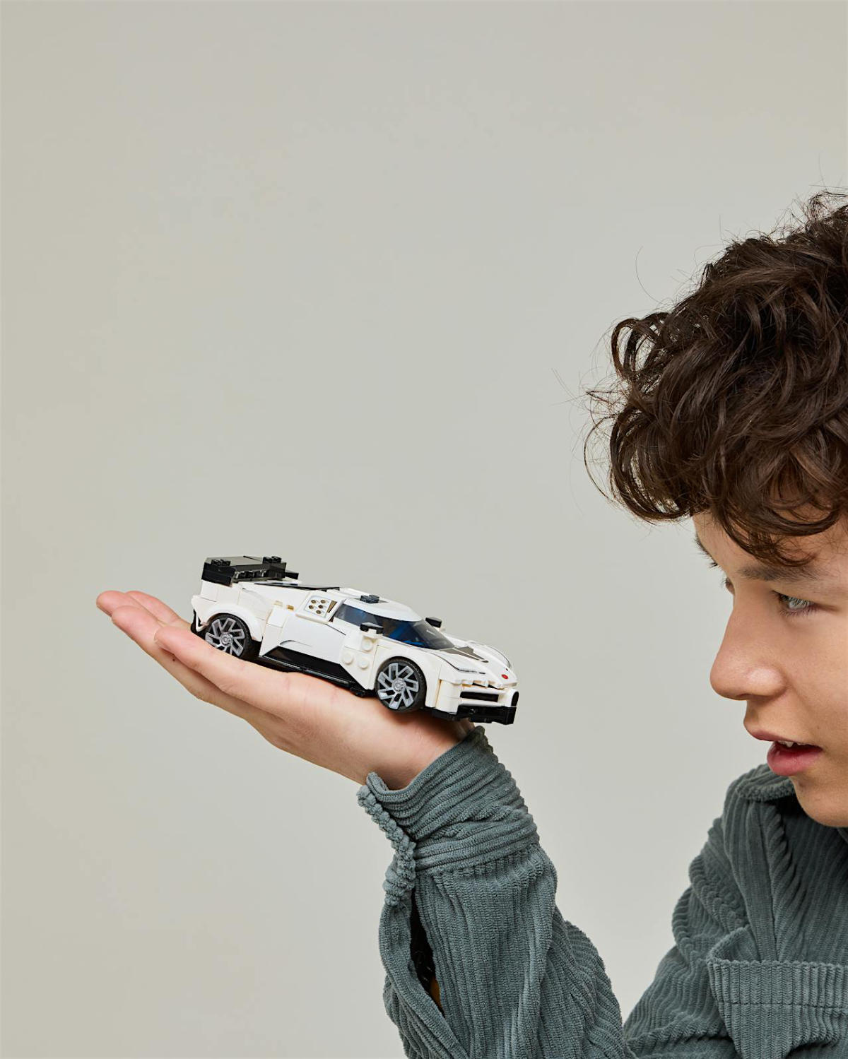 Bugatti Redefines “The Art Of Giving” With Its 2025 Luxury Collection