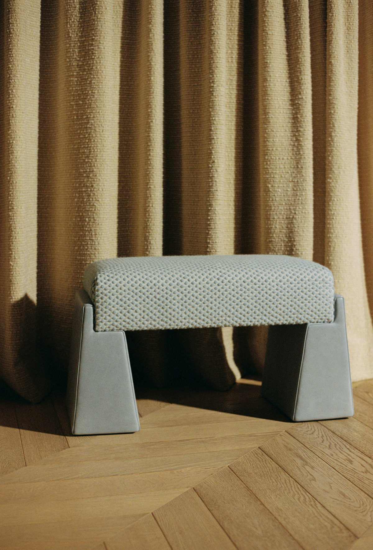 Laura Gonzalez Landscapes Exhibition: Craft And Luminescent Elegance