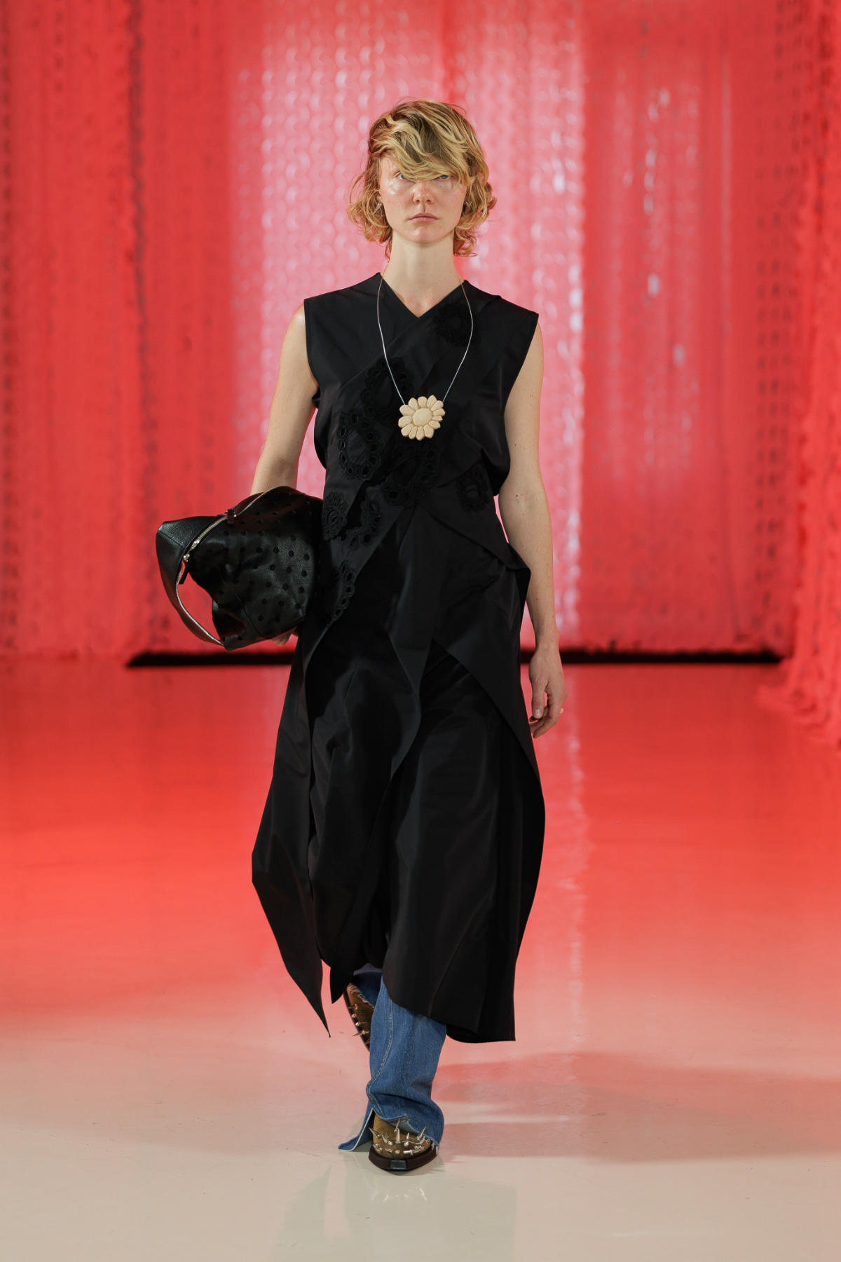 LITKOVSKA Spring-Summer 2026 “(DIS)CONNECTED”: A Paris Fashion Week Meditation On Authenticity