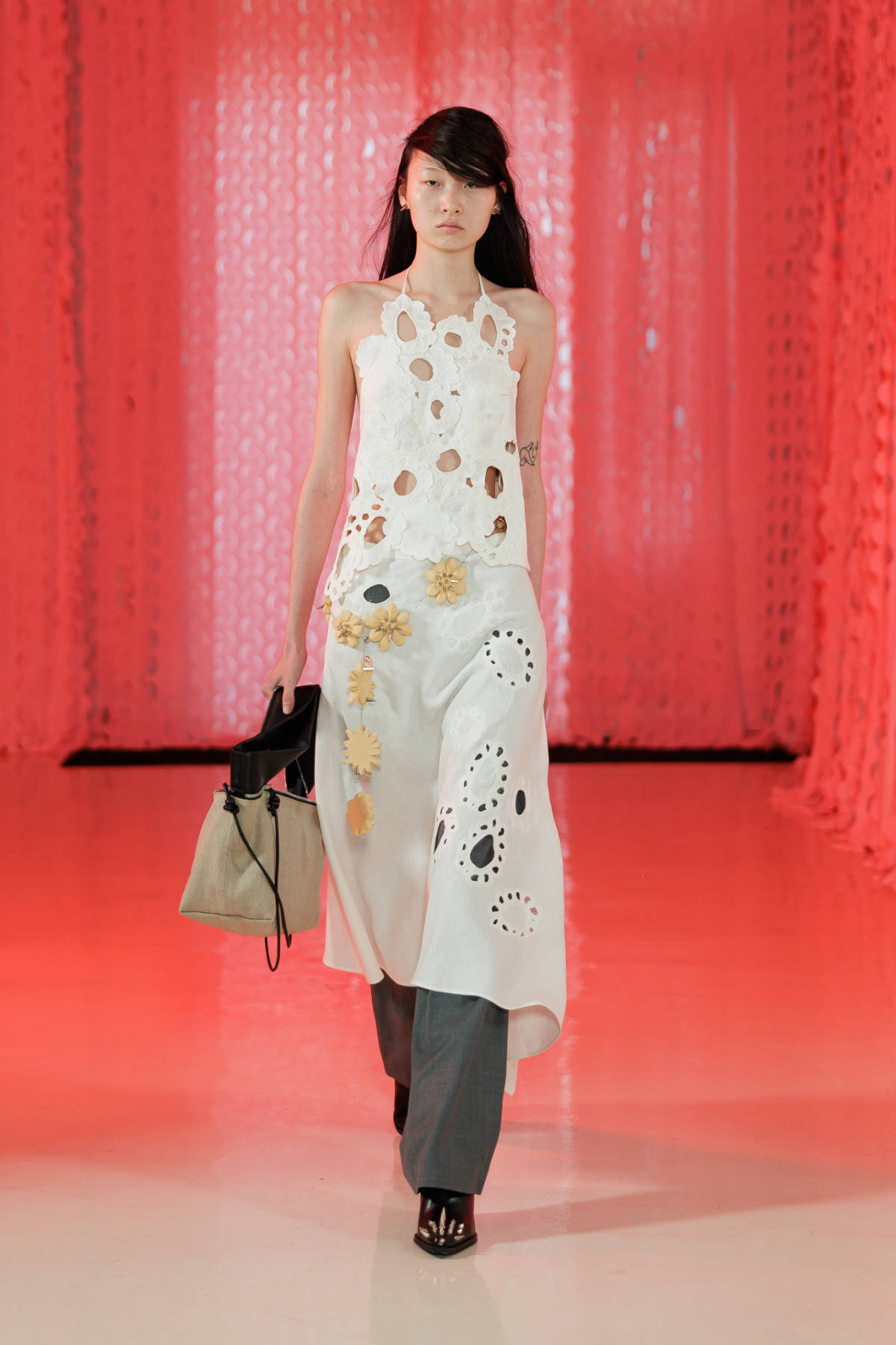 LITKOVSKA Spring-Summer 2026 “(DIS)CONNECTED”: A Paris Fashion Week Meditation On Authenticity