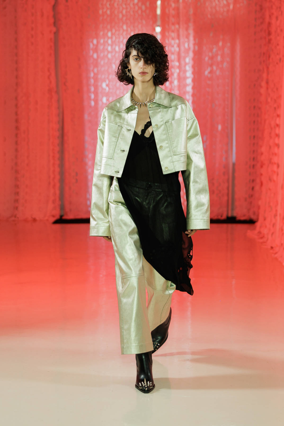 LITKOVSKA Spring-Summer 2026 “(DIS)CONNECTED”: A Paris Fashion Week Meditation On Authenticity