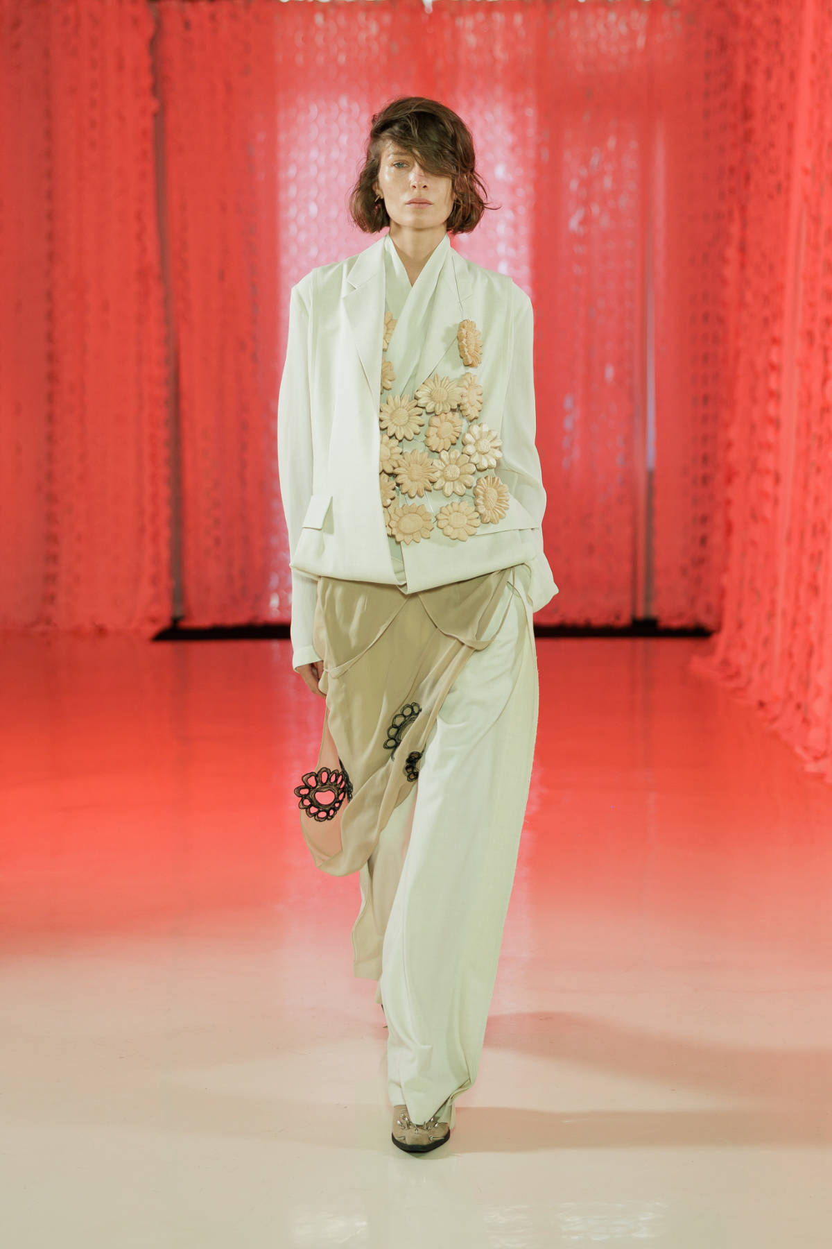 LITKOVSKA Spring-Summer 2026 “(DIS)CONNECTED”: A Paris Fashion Week Meditation On Authenticity
