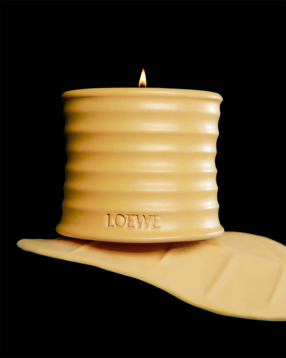 Loewe Introduces Its Perfumes Home Scents Novelties And Holidays Campaign 2023