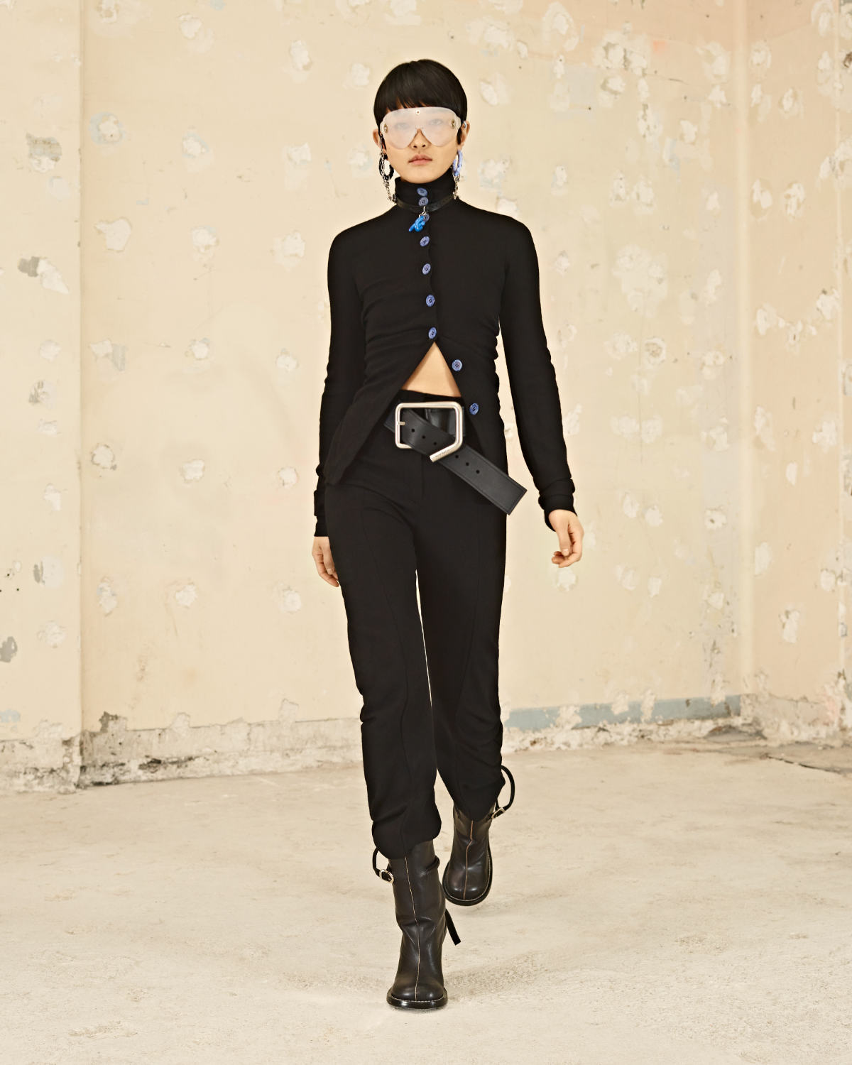 Acne Studios Presents Its Sensational Women’s Fall/Winter 2021 Collection