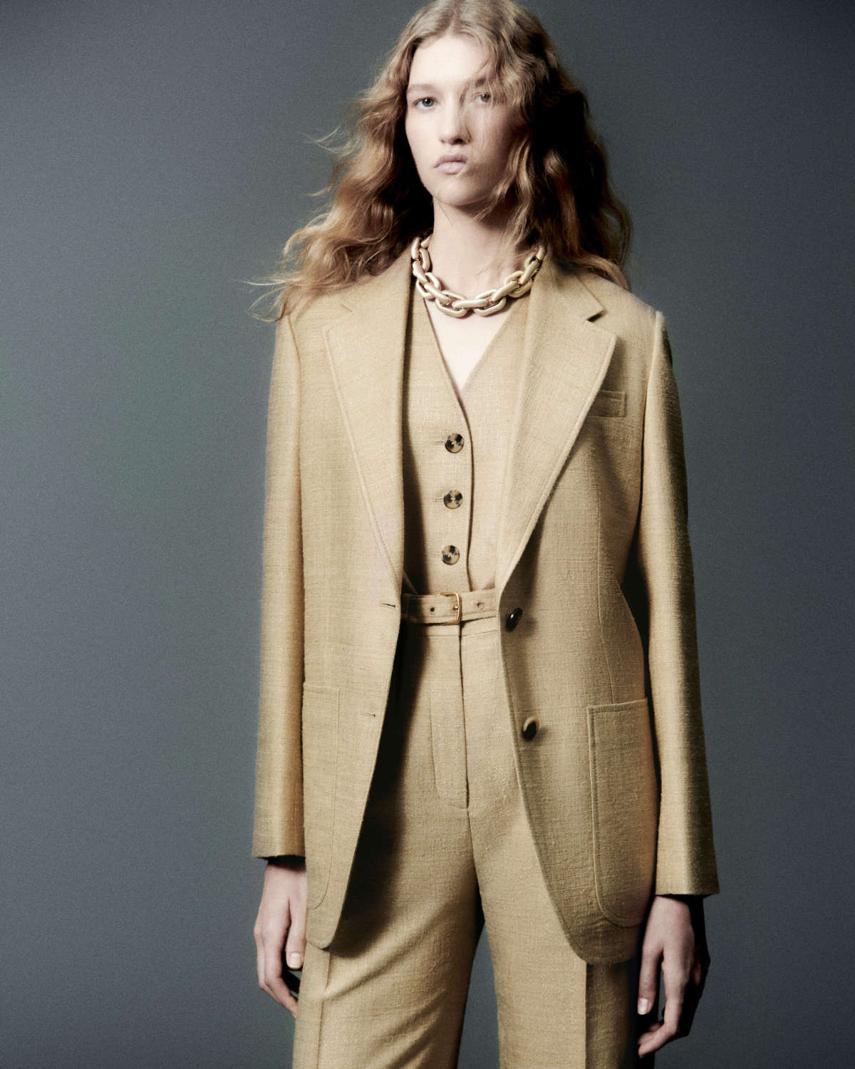 Loro Piana Presents Its New Fall/Winter 2024-2025 Women’s Collection