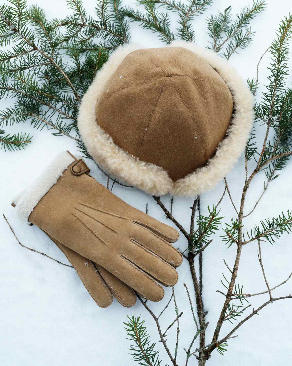 Loro Piana Unveils 2025 Holiday Gifting Collection: Timeless Luxury For The Festive Season