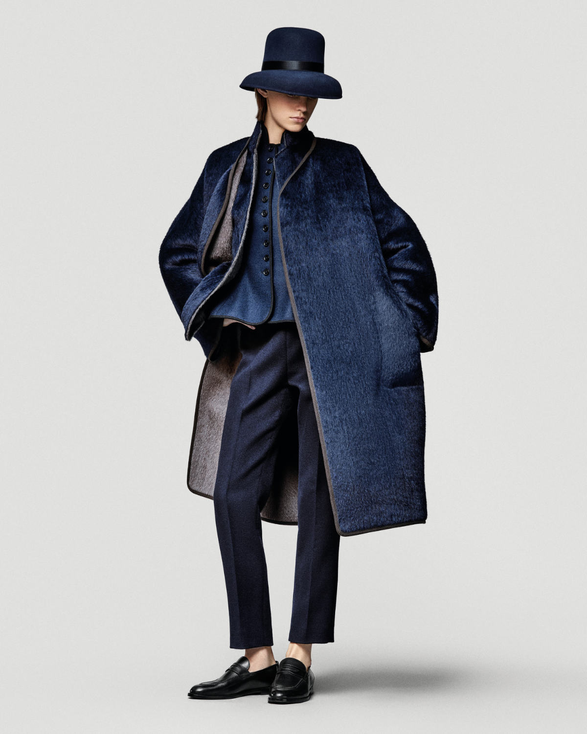 Loro Piana Unveils Its New Fall/Winter 2025-26 Women’s Collection: The Way We Were
