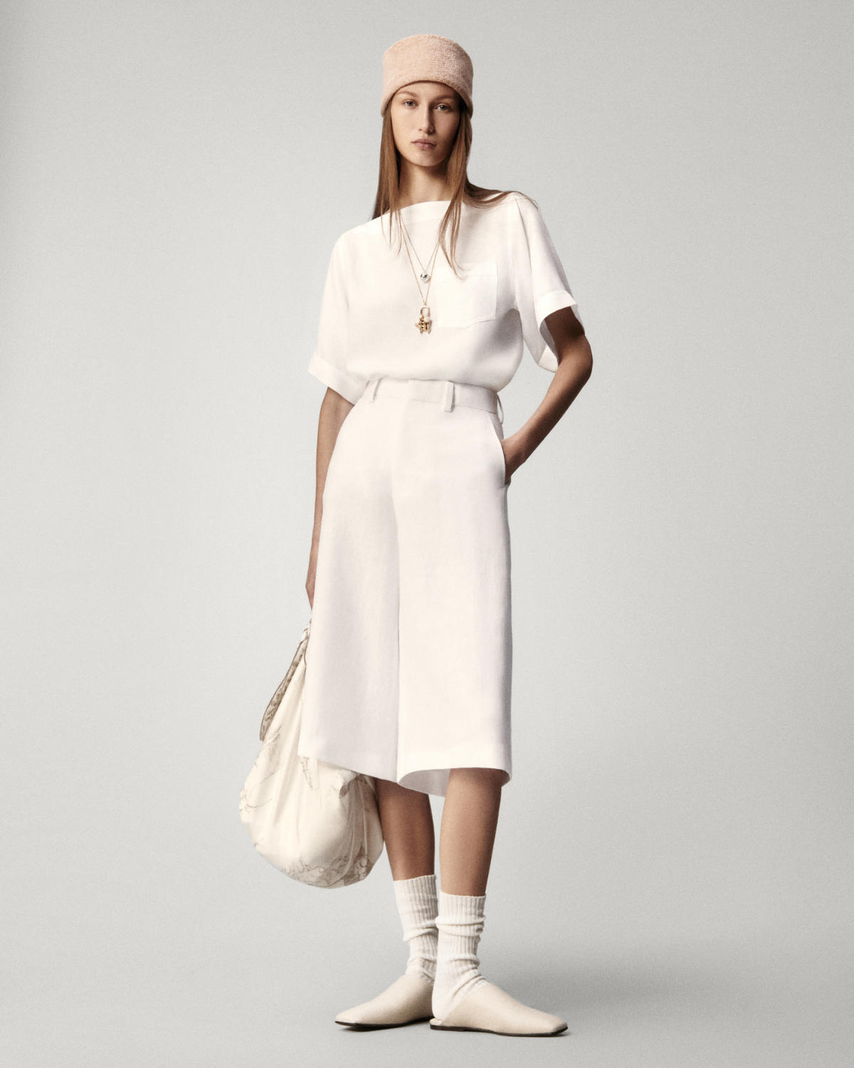 Loro Piana Presents Its New Spring/Summer 2025 Women’s Collection