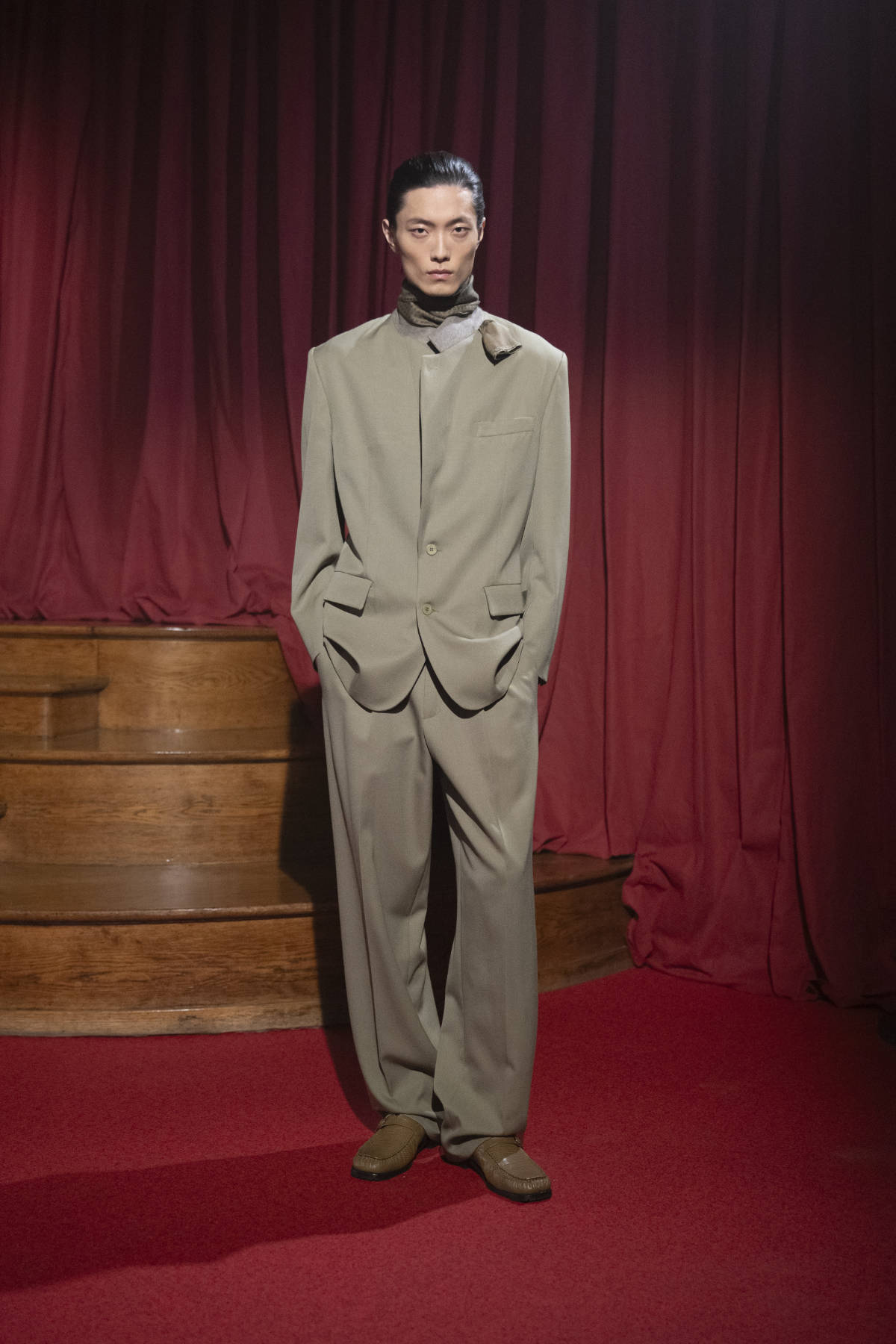 Magliano Fall/Winter 2026: A Poetic Vesture Beyond Convention