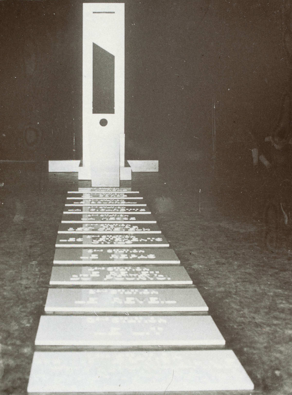 MAGMA No. 3: Archive Of The Future – A Luxurious Odyssey In Contemporary Art