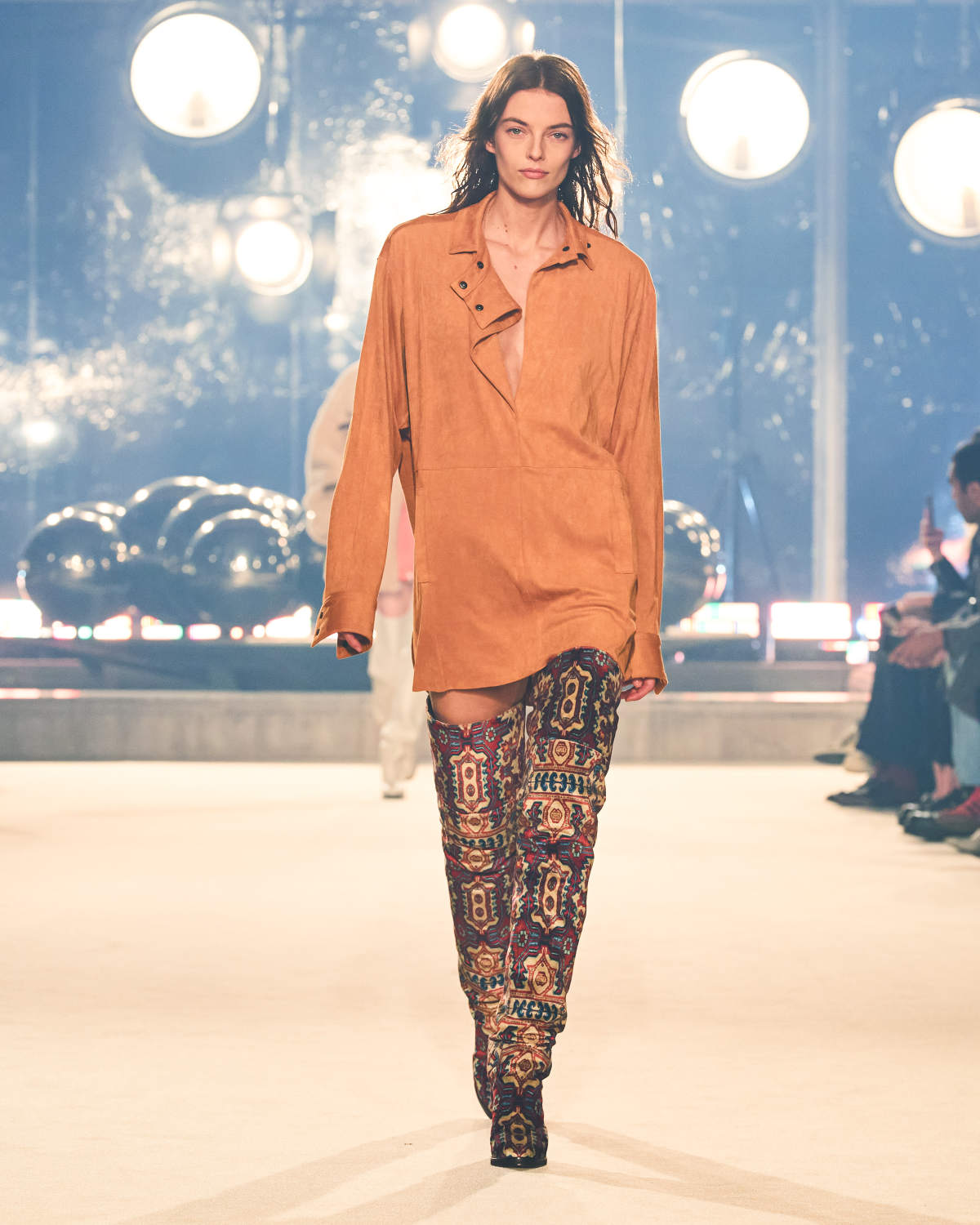 Isabel Marant Presents Her New Fall-Winter 2022 Collection
