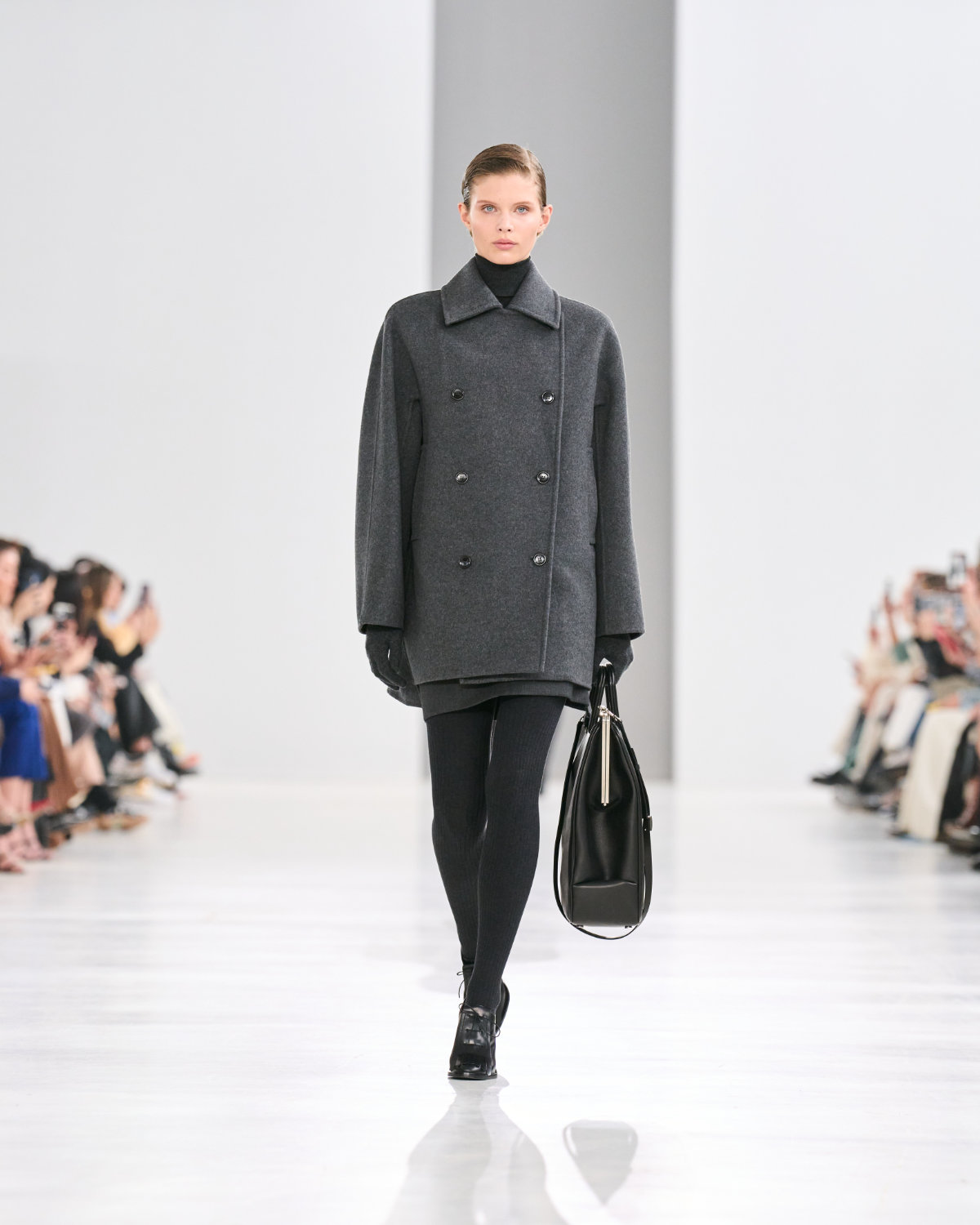 Max Mara Presents Its New Fall-Winter 2024 Collection: The Inner Life