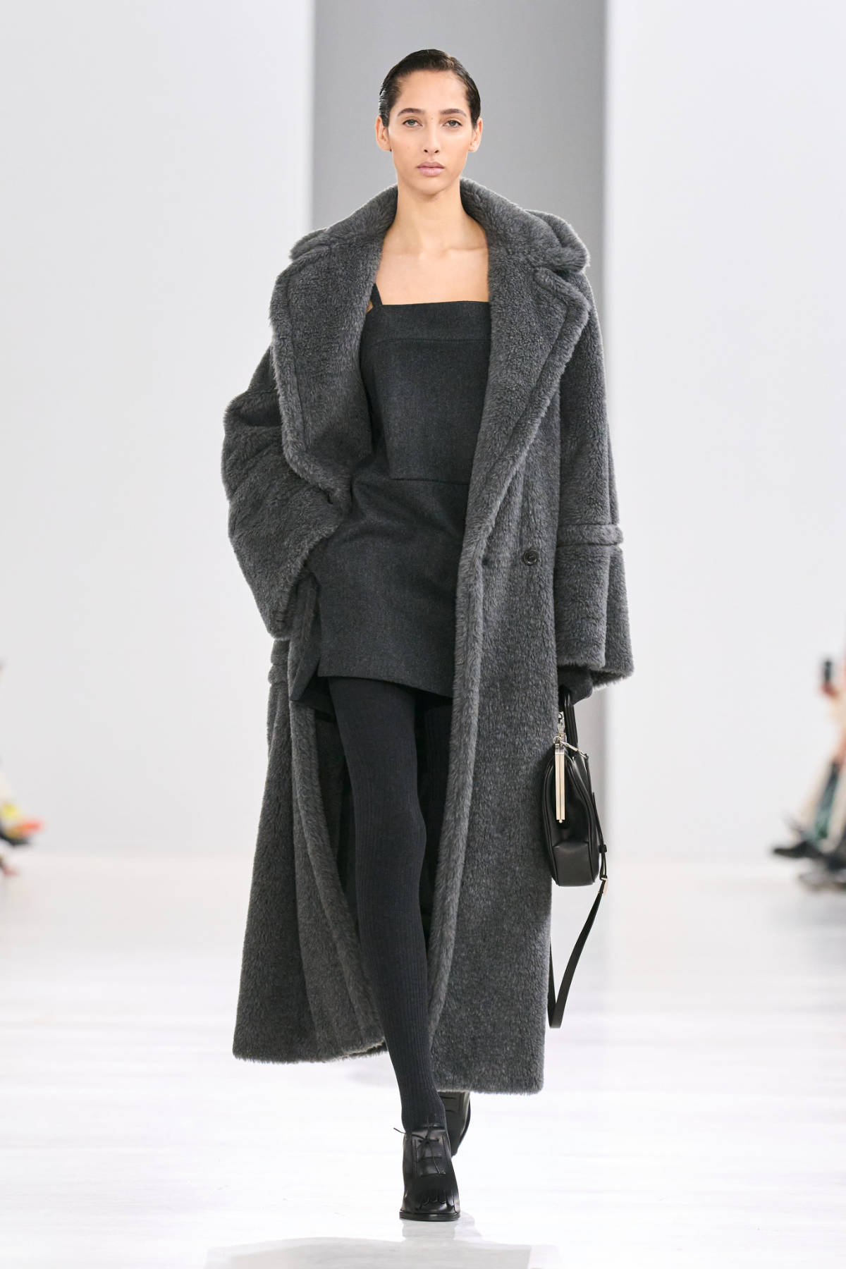 Max Mara Presents Its New Fall/Winter 2024 Collection