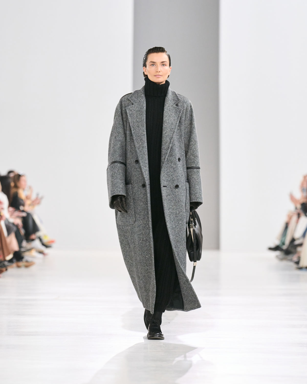 Max Mara Presents Its New Fall-Winter 2024 Collection: The Inner Life