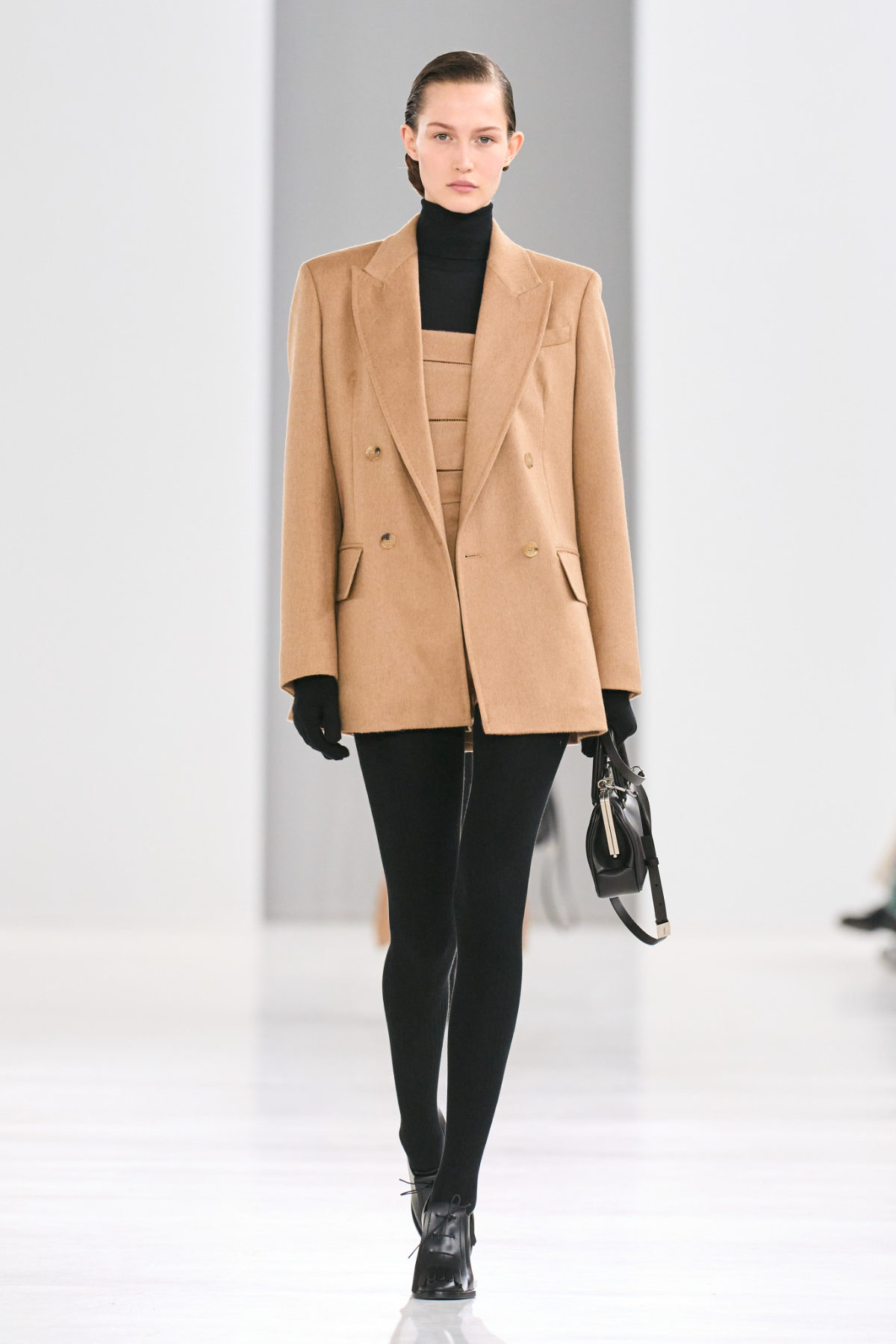 Max Mara Presents Its New Fall/Winter 2024 Collection