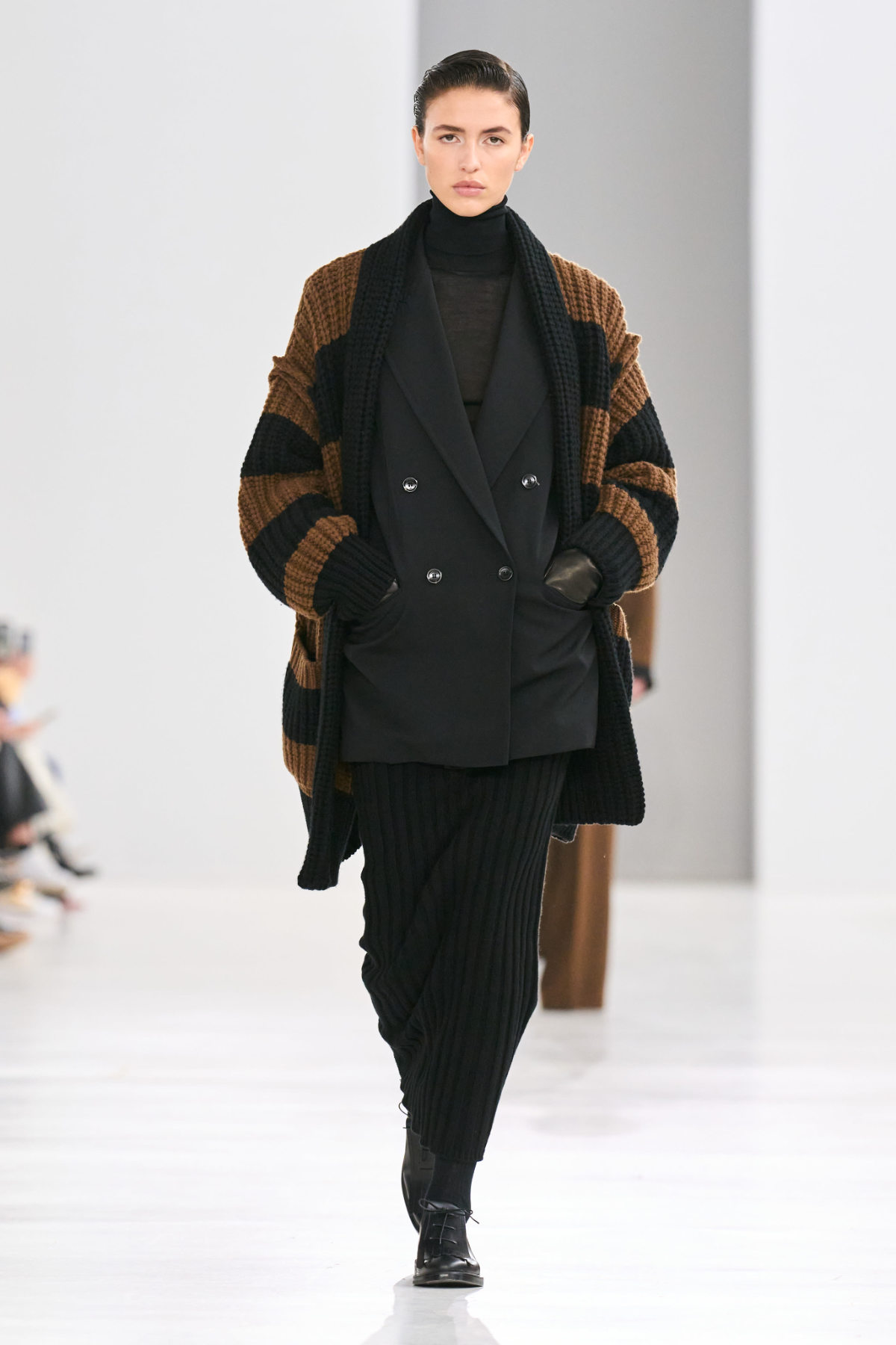 Max Mara Presents Its New Fall/Winter 2024 Collection