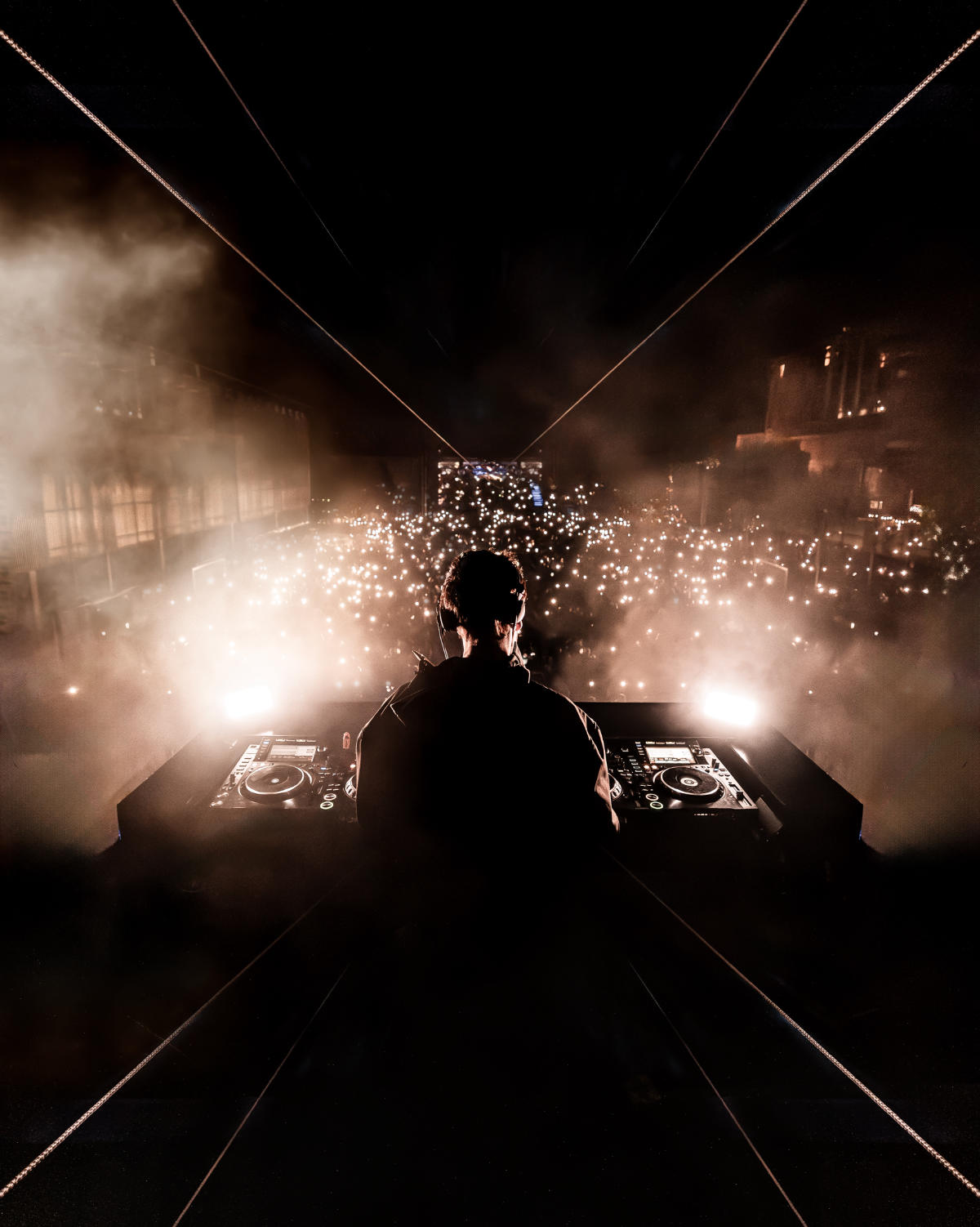 Michael Canitrot’s Monumental Tour Debuts in Luxembourg at Hauts Fourneaux Belval