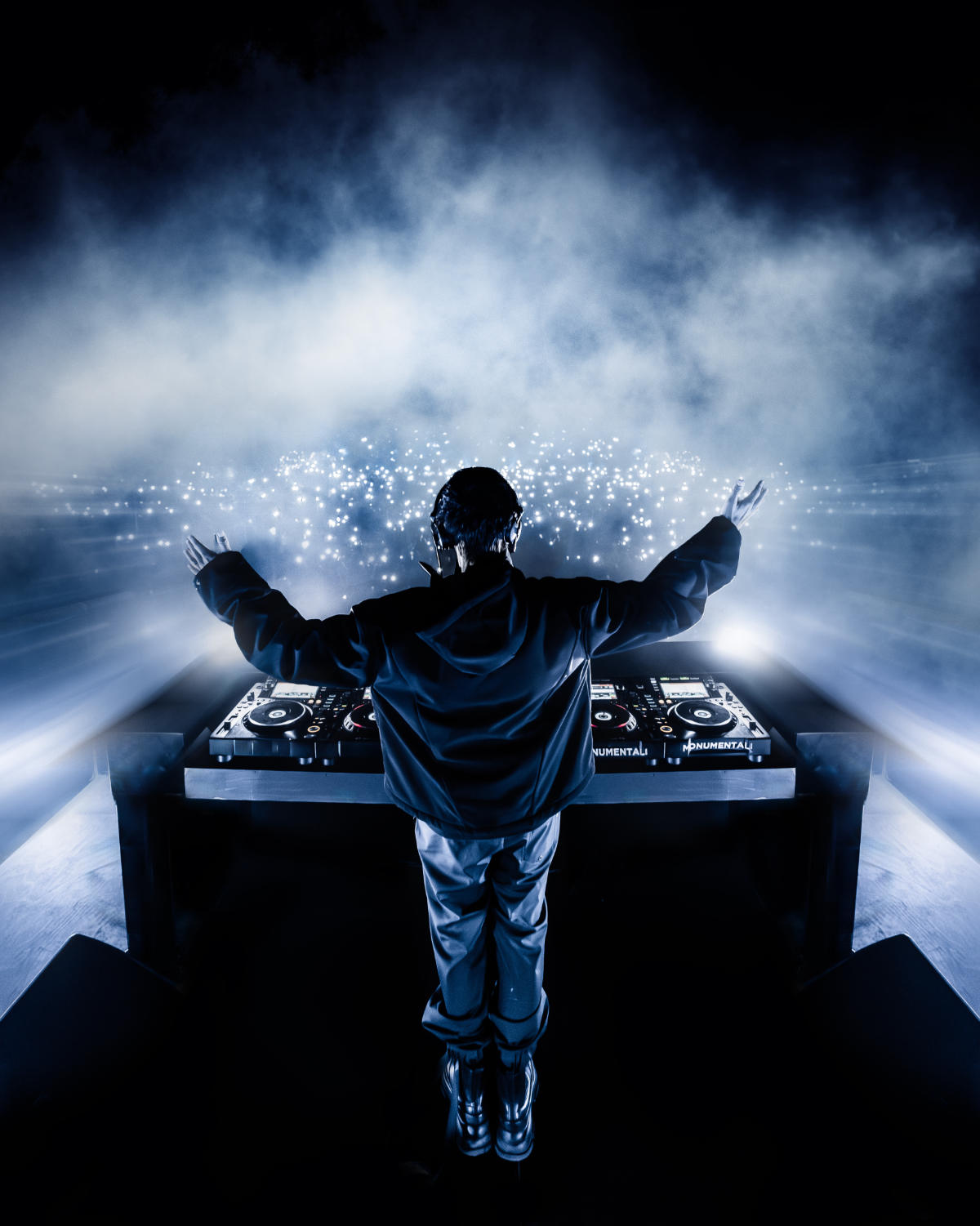 Michael Canitrot’s Monumental Tour Debuts in Luxembourg at Hauts Fourneaux Belval