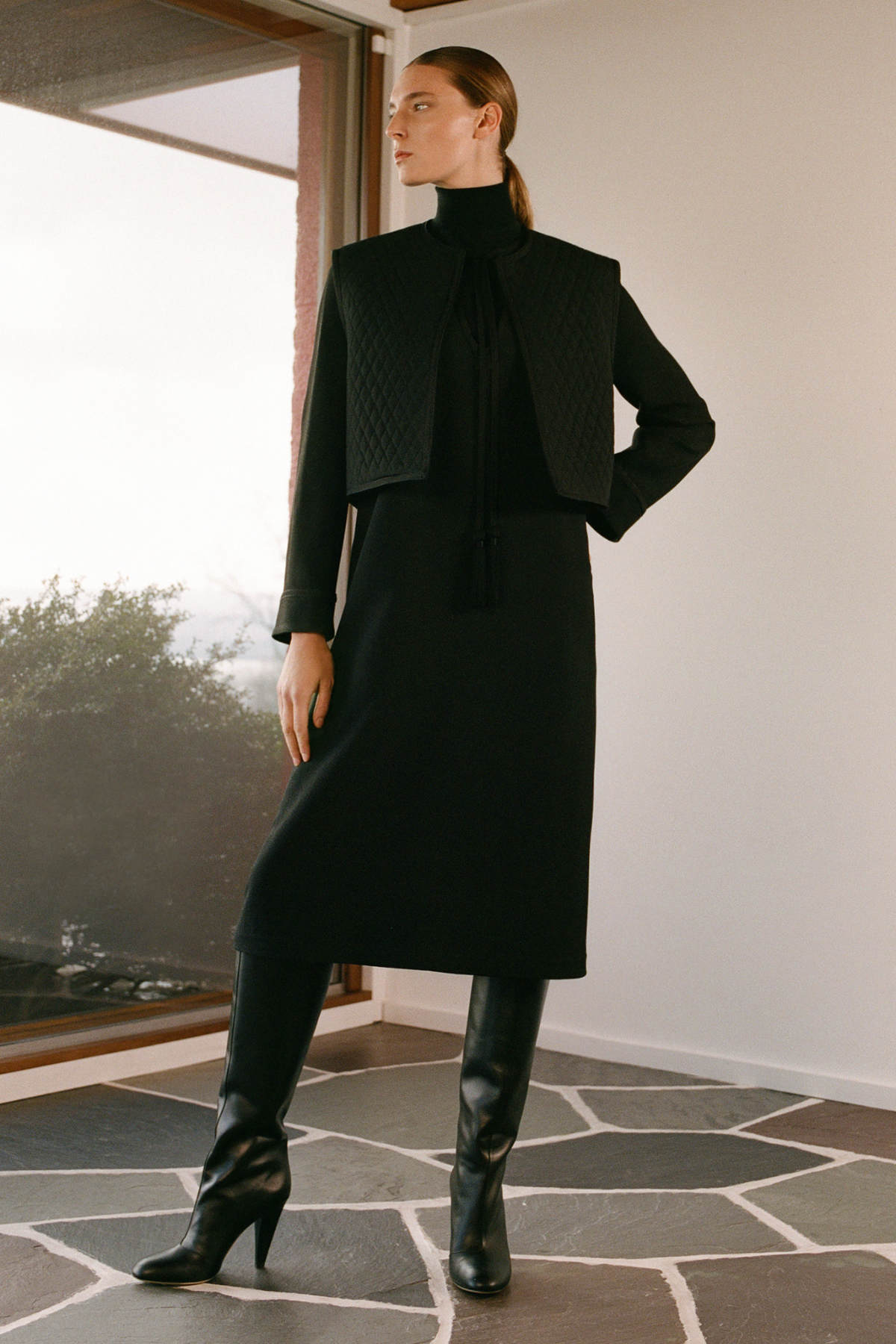 Nili Lotan Presents Its New Fall 2022 Women's Collection - Luxferity ...