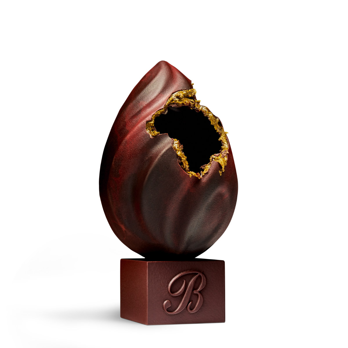Hearts On Fire For Le Bristol Paris’ 2024 Easter Egg