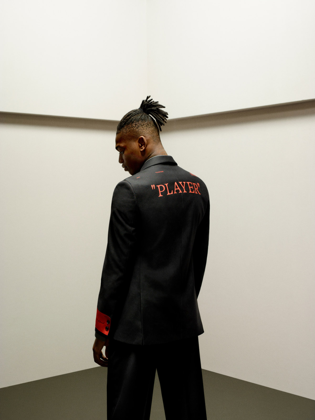 Off-White™ And AC Milan Launch Their New Uniforms Collection With A Special Campaign