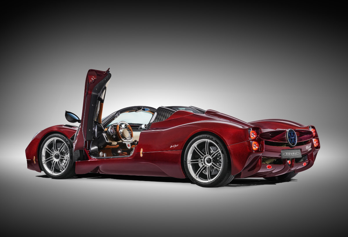 Pagani Automobili Unveils The Utopia Roadster