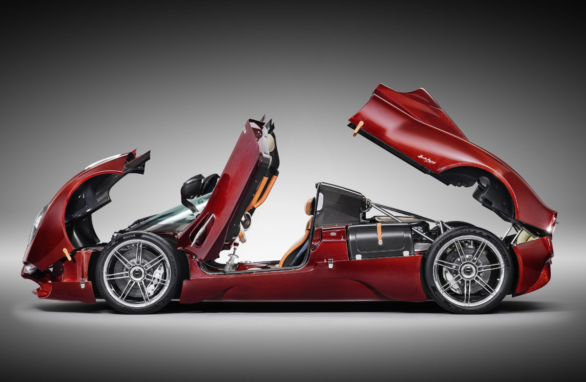 Pagani Automobili Unveils The Utopia Roadster