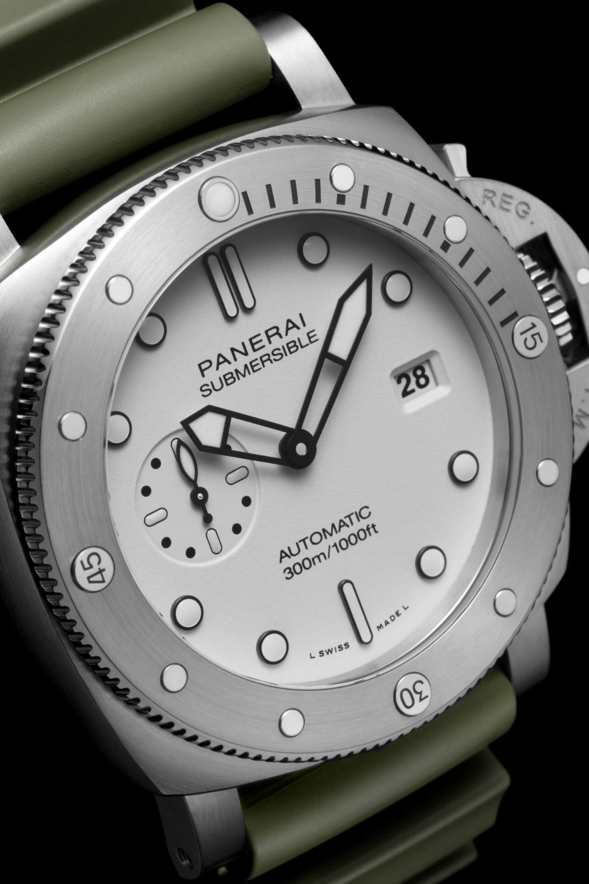 Panerai: QuarantaQuattro Brings A New Dimension To The World Of Submersible